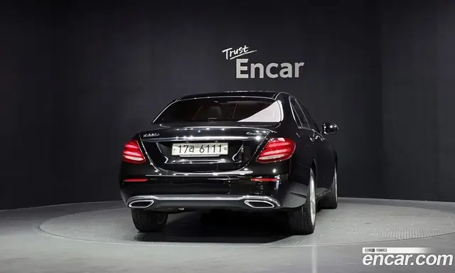 Mercedes-Benz E-Class 2017 1.9 автомат (гидро), миниатюра 4