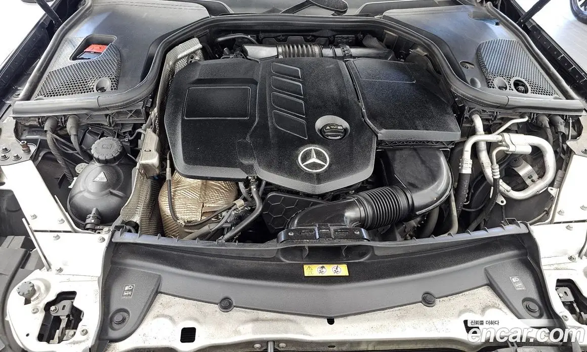 Mercedes-Benz E-Class 2017 1.9 автомат (гидро), фото 6