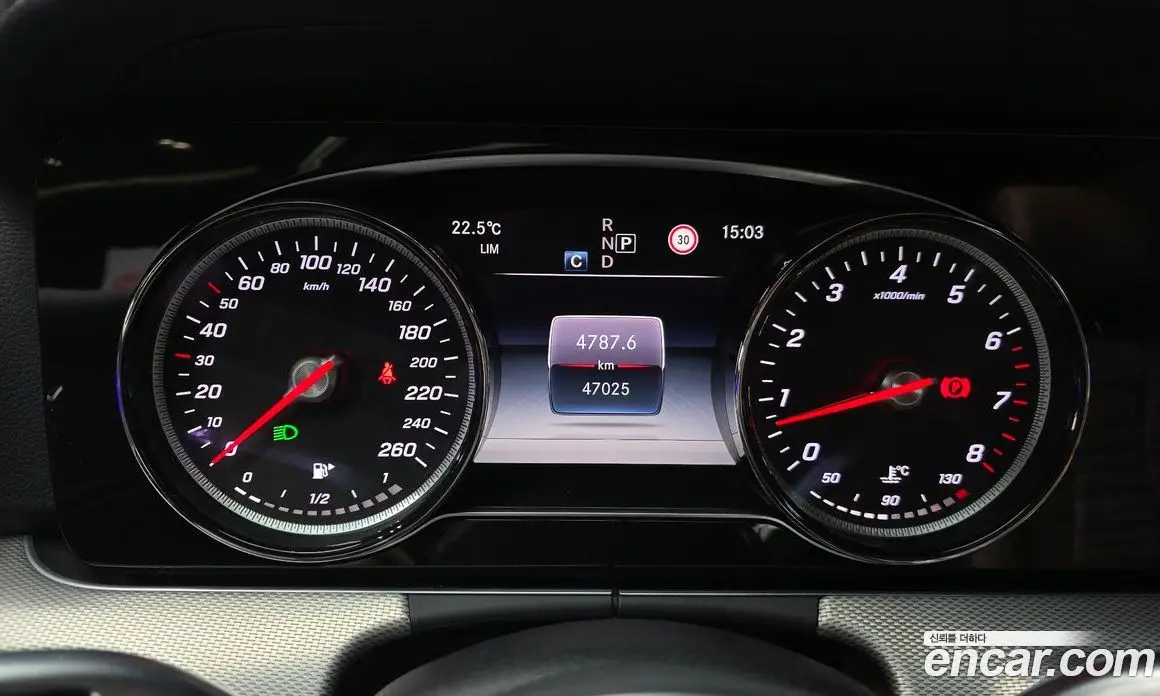 Mercedes-Benz E-Class 2018 2.0 автомат (гидро), фото 8