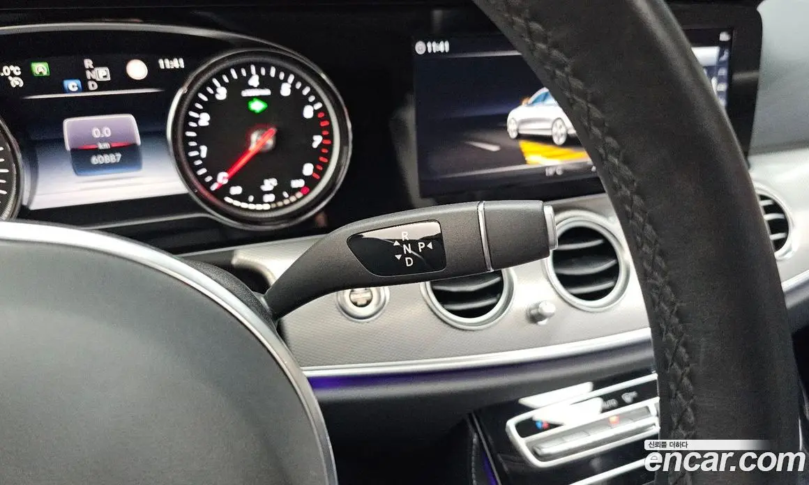 Mercedes-Benz E-Class 2019 2.0 автомат (гидро), фото 12