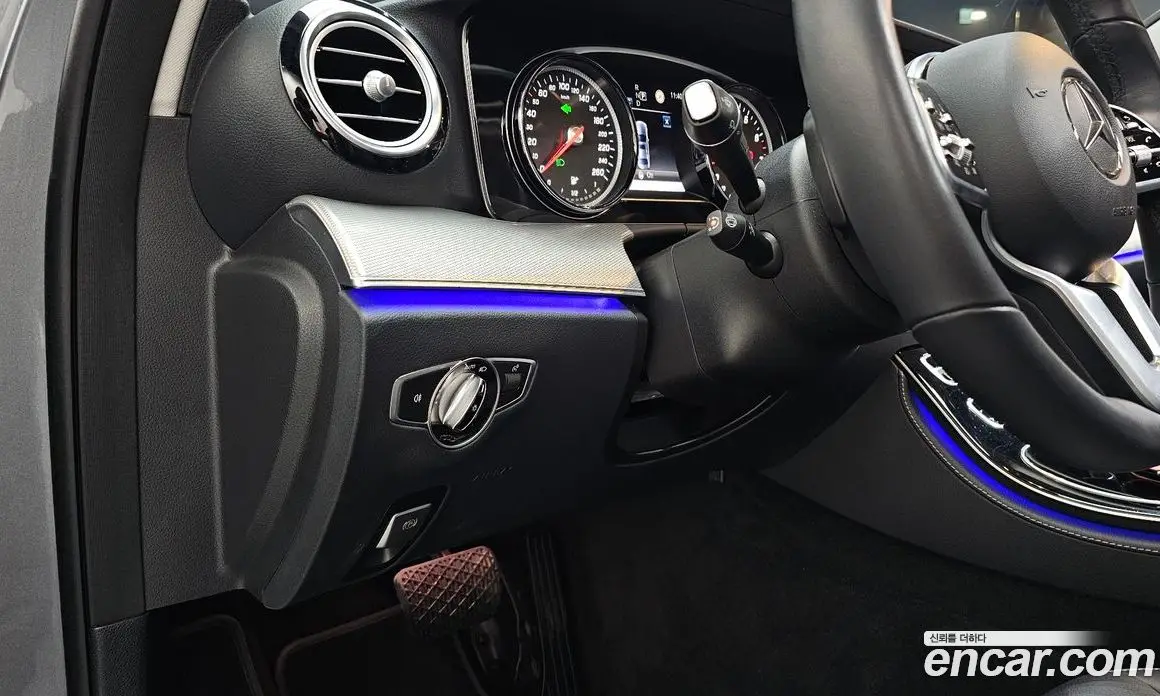 Mercedes-Benz E-Class 2019 2.0 автомат (гидро), фото 24