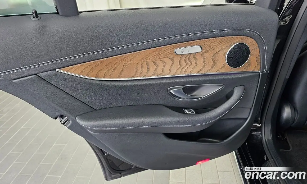Mercedes-Benz E-Class 2022 2.0 автомат (гидро), фото 15