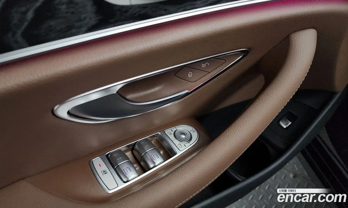 Mercedes-Benz E-Class 2022 2.0 автомат (гидро), фото 30