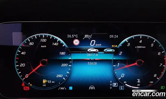 Mercedes-Benz E-Class 2022 2.0 автомат (гидро), миниатюра 6
