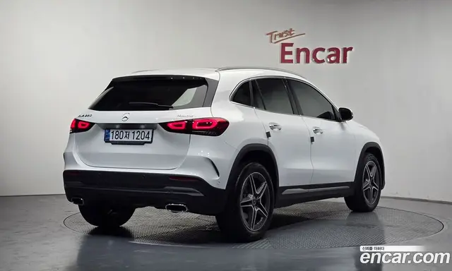 Mercedes-Benz GLA-Class, 2020, 56 061 км