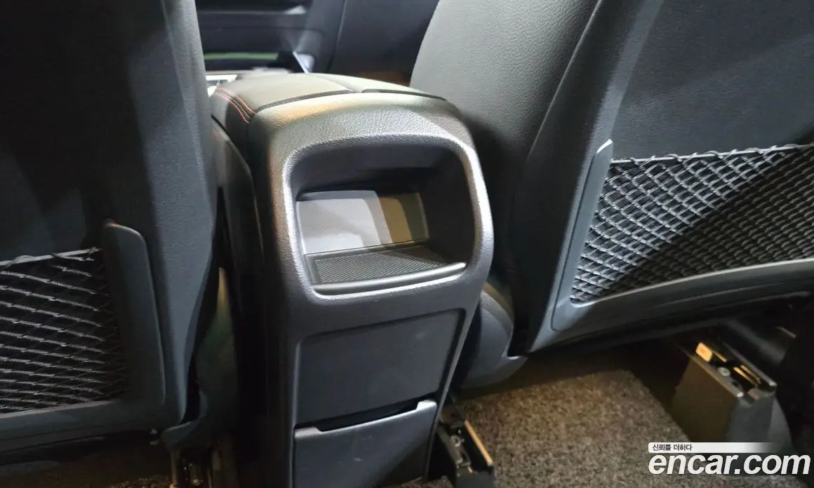 Mercedes-Benz GLA-Class 2020 2.0 автомат (гидро), фото 30