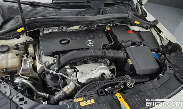 Mercedes-Benz GLA-Class 2020 2.0 автомат (гидро), миниатюра 5