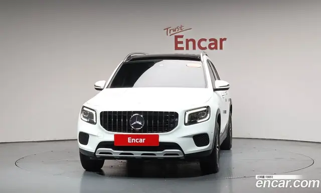 Mercedes-Benz GLB-Class 2021 1.9 автомат (гидро), миниатюра 2