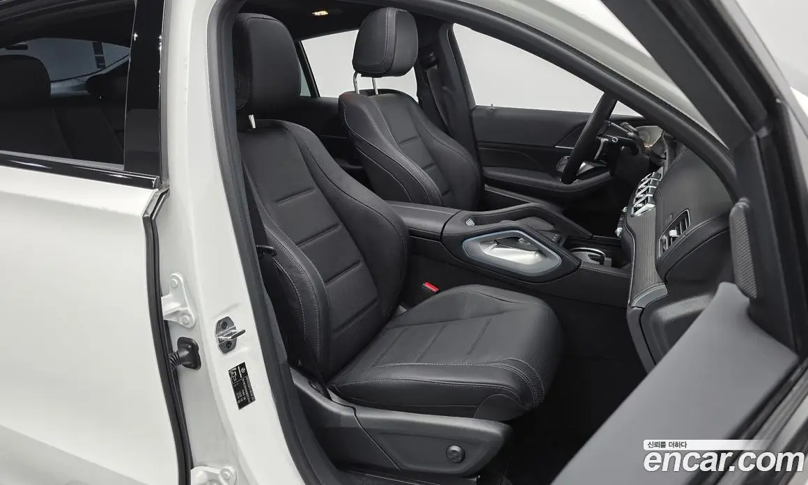 Mercedes-Benz GLE-Class 2025 3.0 автомат (гидро), фото 12