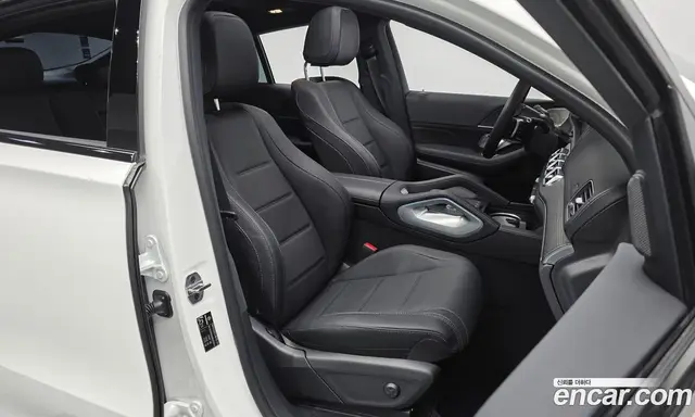 Mercedes-Benz GLE-Class 2025 3.0 автомат (гидро), миниатюра 12