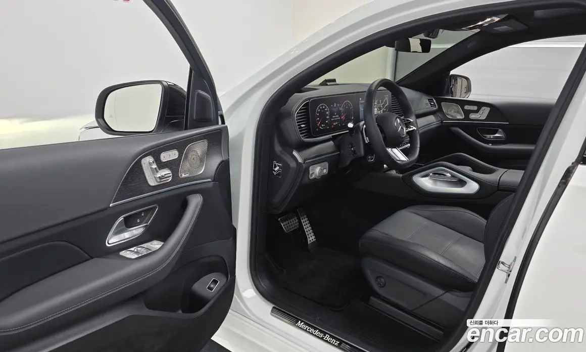 Mercedes-Benz GLE-Class 2025 3.0 автомат (гидро), фото 10
