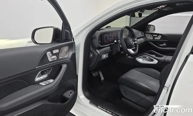 Mercedes-Benz GLE-Class 2025 3.0 автомат (гидро), миниатюра 10