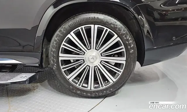 Mercedes-Benz GLS-Class 2023 4.0 автомат (гидро), миниатюра 7