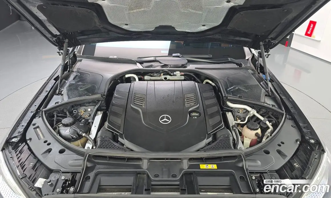 Mercedes-Benz S-Class 2021 4.0 автомат (гидро), фото 6