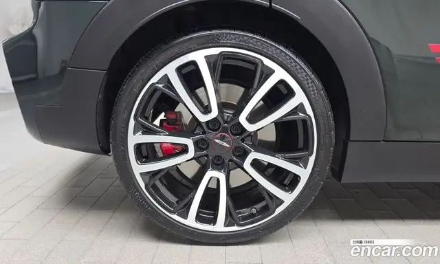 Mini Clubman 2022 2.0 автомат (гидро), миниатюра 5