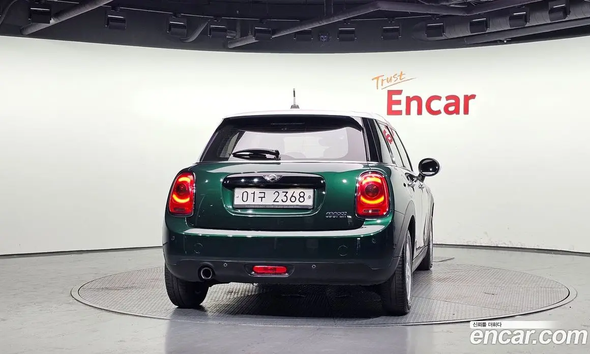 Mini Cooper 2017 1.5 автомат (гидро), фото 4