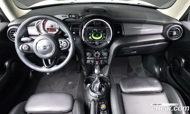 Mini Cooper 2018 1.5 автомат (гидро), миниатюра 10