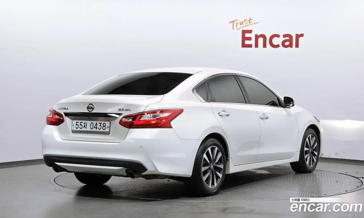Nissan Altima 2016 3.5 автомат (гидро), фото 2 Nissan Altima 2016 3.5 автомат (гидро), фото 2