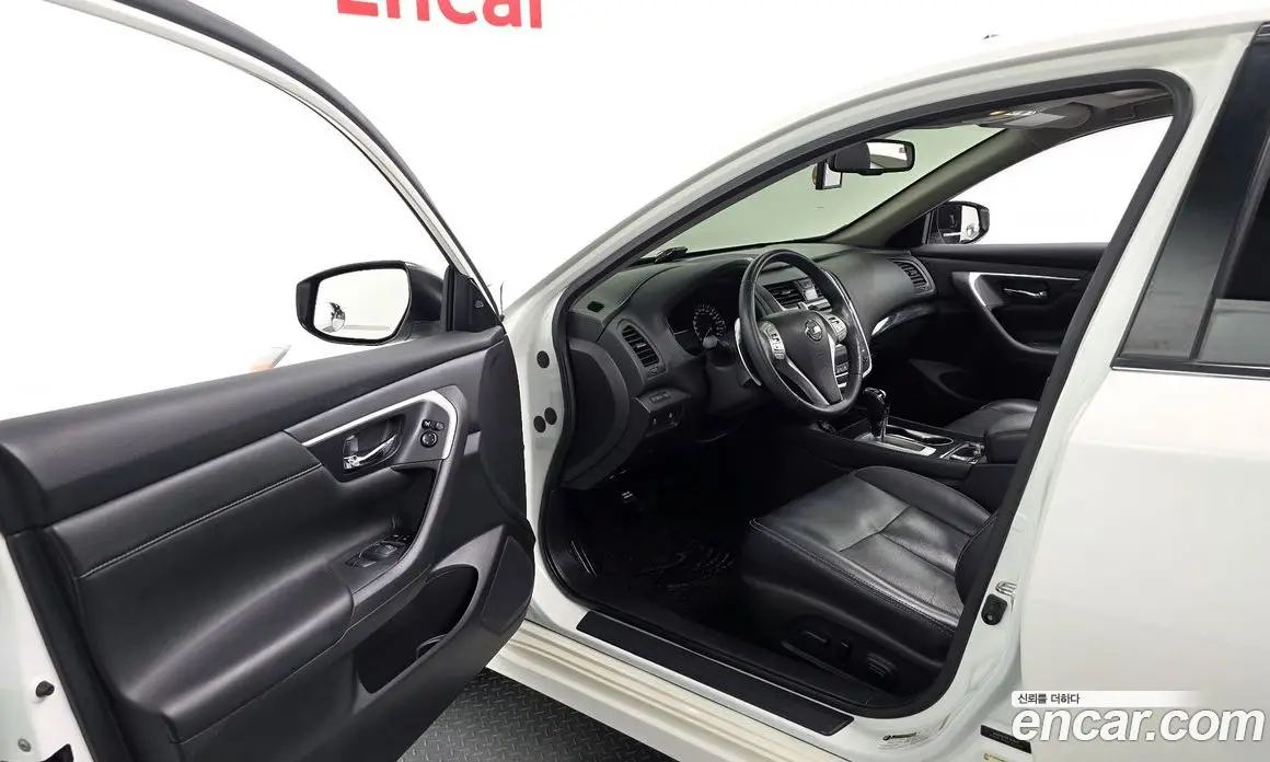 Nissan Altima 2016 3.5 автомат (гидро), фото 10 Nissan Altima 2016 3.5 автомат (гидро), фото 10
