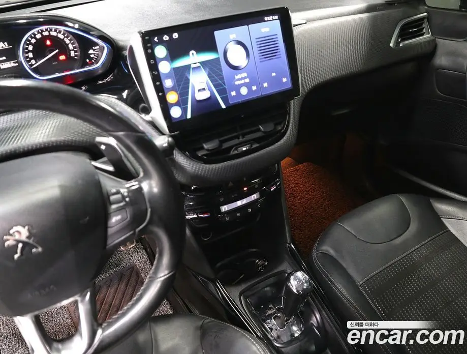 Peugeot 2008 2015 1.6 автомат (гидро), фото 11