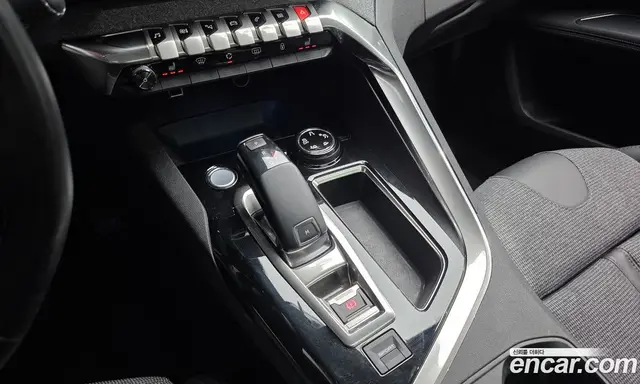 Peugeot 3008 2018 1.6 автомат (гидро), миниатюра 12