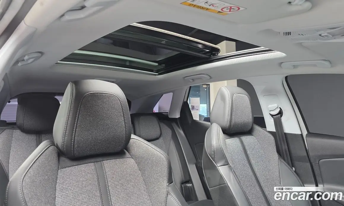 Peugeot 3008 2018 1.6 автомат (гидро), фото 19