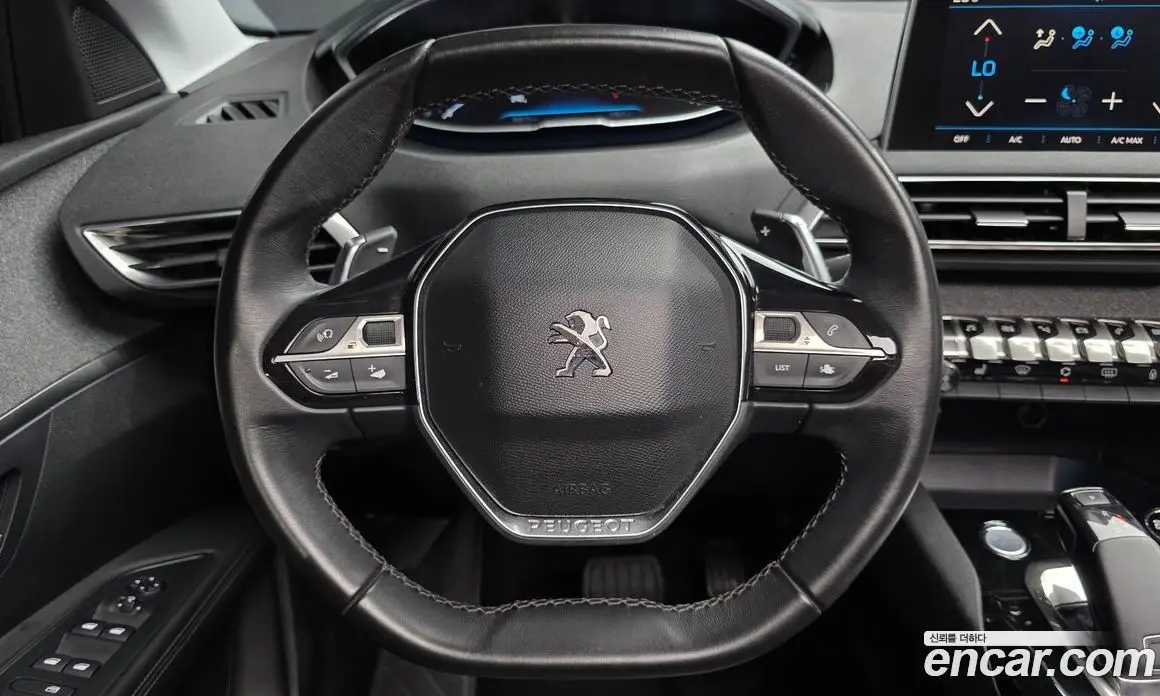 Peugeot 3008 2018 1.6 автомат (гидро), фото 22