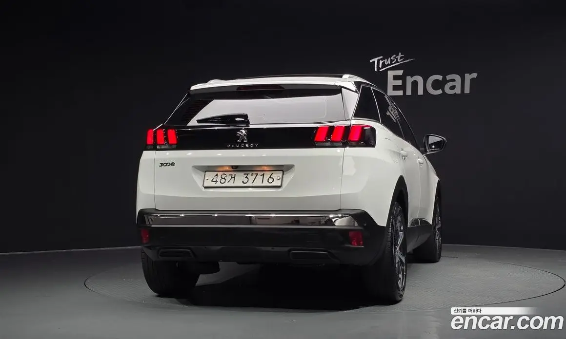 Peugeot 3008 2018 1.6 автомат (гидро), фото 4