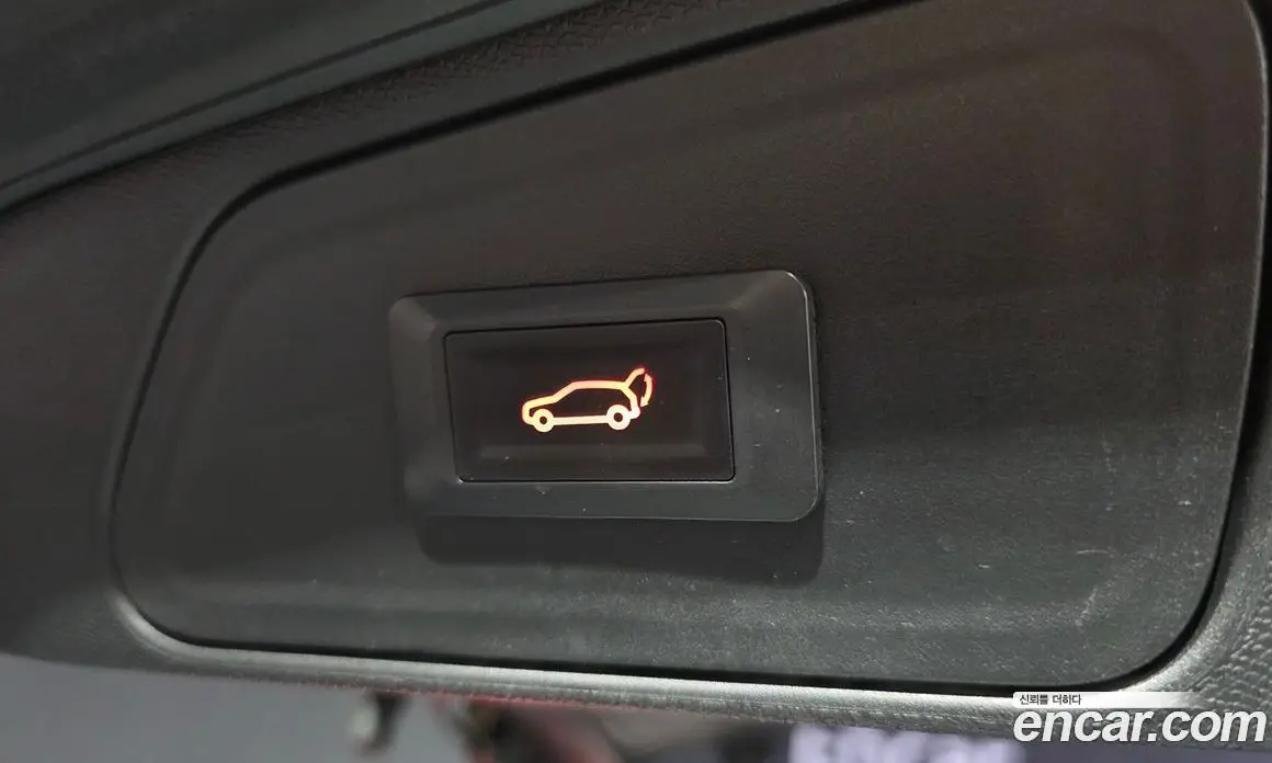 Peugeot 3008 2018 1.6 автомат (гидро), фото 31