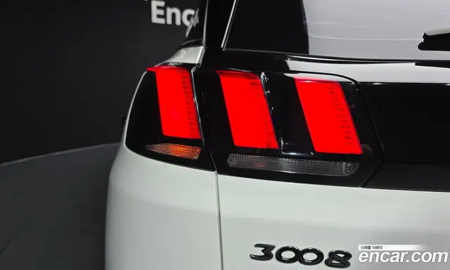 Peugeot 3008 2018 1.6 автомат (гидро), миниатюра 9