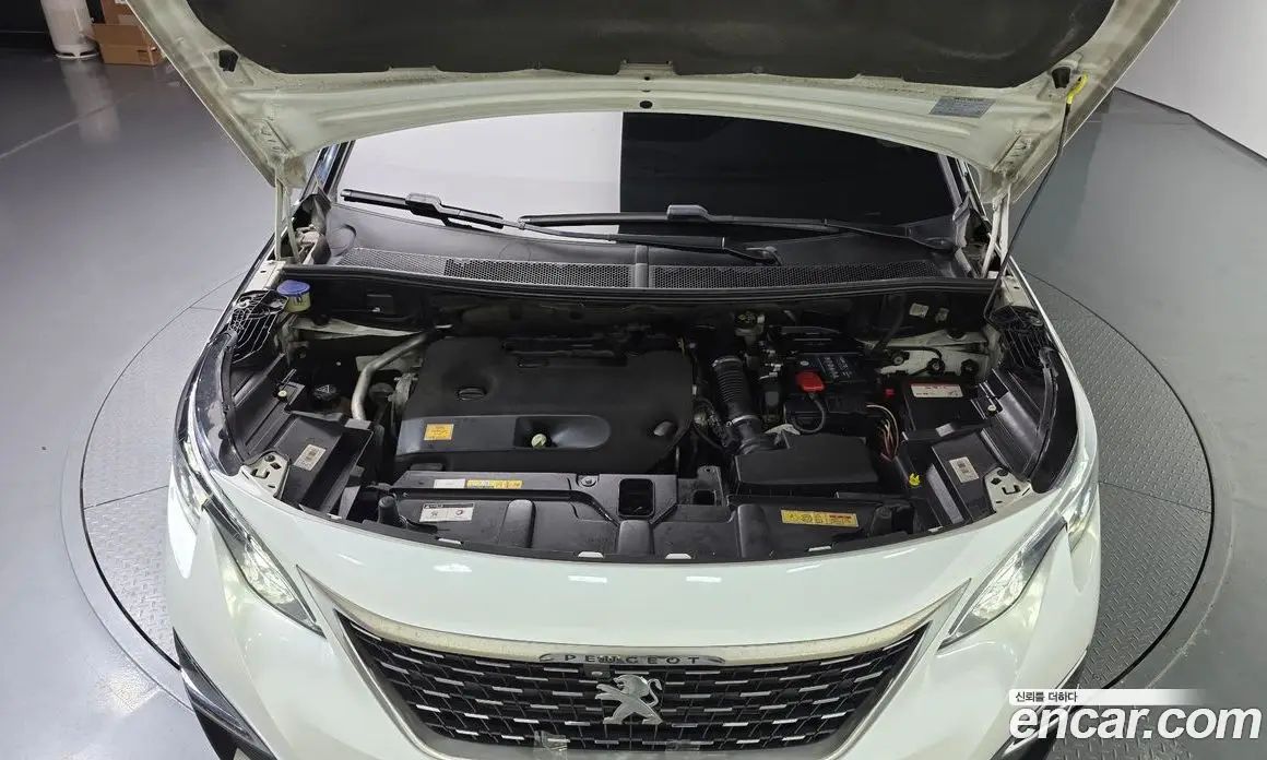 Peugeot 5008 2017 2.0 автомат (гидро), фото 6