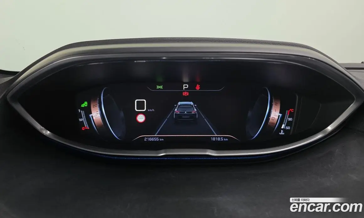 Peugeot 5008 2017 2.0 автомат (гидро), фото 8