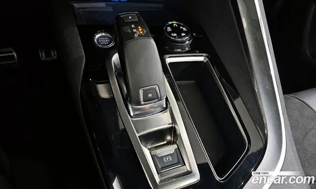 Peugeot 5008 2020 2.0 автомат (гидро), миниатюра 12