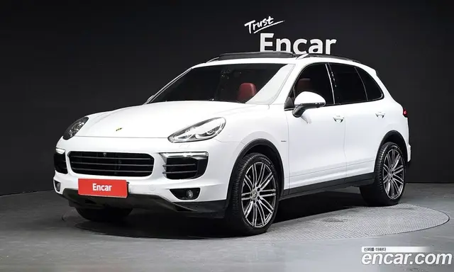 Porsche Cayenne, 2016, 126 946 км