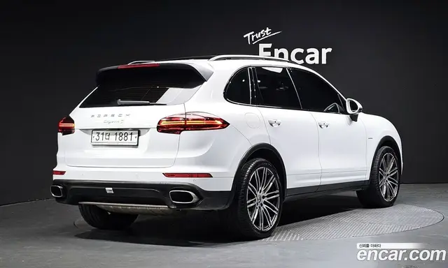 Porsche Cayenne 2016 3.0 автомат (гидро), миниатюра 2
