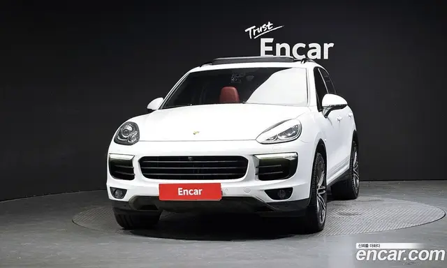 Porsche Cayenne 2016 3.0 автомат (гидро), миниатюра 3