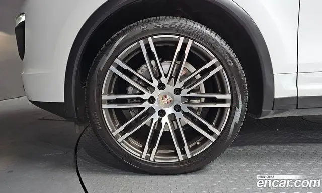 Porsche Cayenne 2016 3.0 автомат (гидро), миниатюра 5