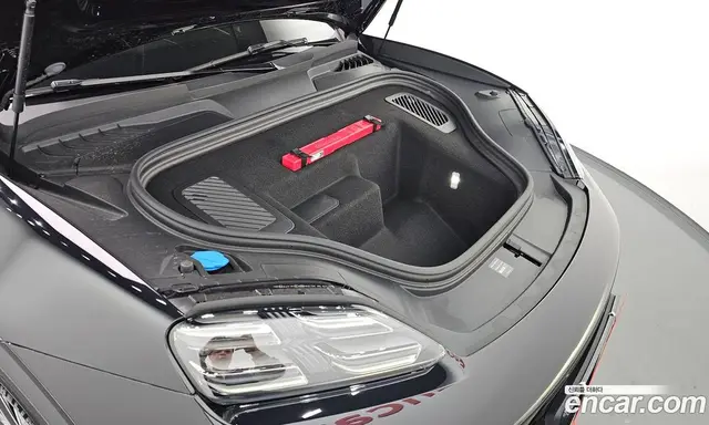 Porsche Macan 2025 0.2 автомат (гидро), миниатюра 6 Porsche Macan 2025 0.2 автомат (гидро), миниатюра 6