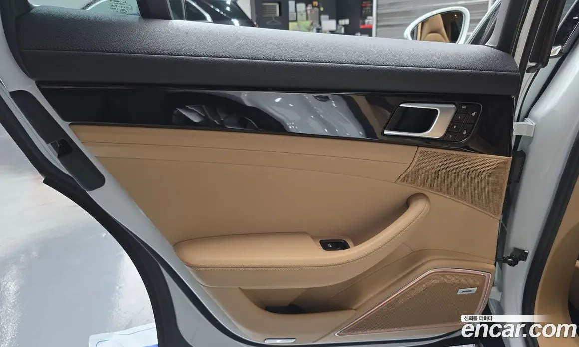 Porsche Panamera 2018 2.9 автомат (гидро), фото 15