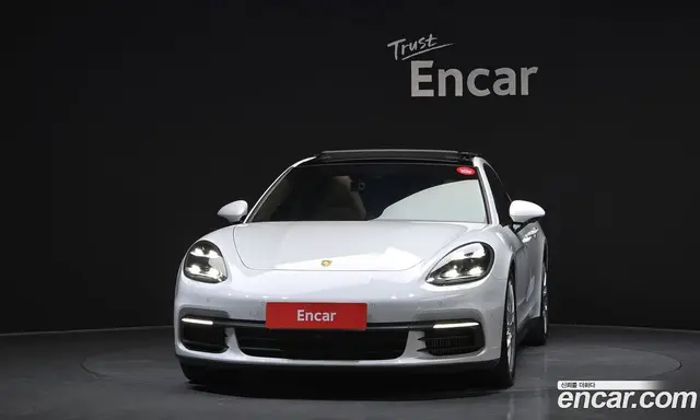 Porsche Panamera 2018 2.9 автомат (гидро), миниатюра 3