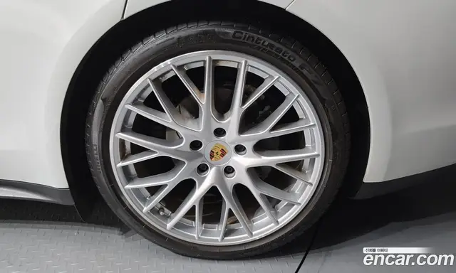 Porsche Panamera 2018 2.9 автомат (гидро), миниатюра 7
