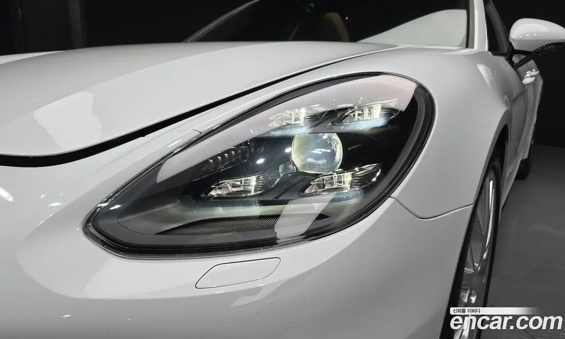 Porsche Panamera 2018 2.9 автомат (гидро), фото 8