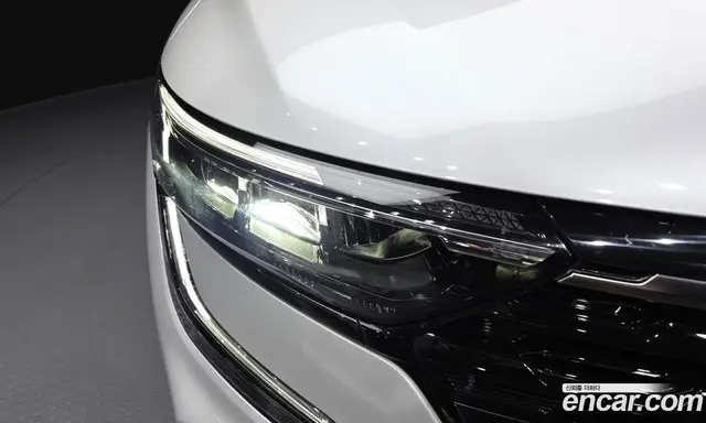 Renault (Samsung) QM6 2024 2.0 автомат (гидро), миниатюра 8 Renault (Samsung) QM6 2024 2.0 автомат (гидро), миниатюра 8