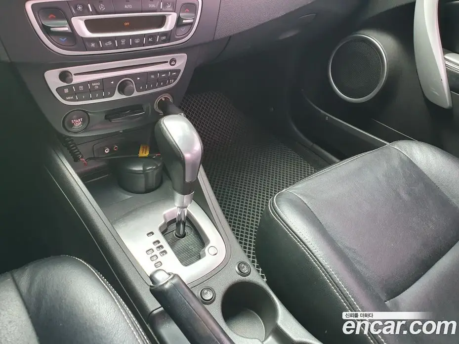 Renault (Samsung) SM3 2009 1.6 автомат (гидро), фото 14