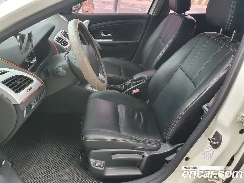 Renault (Samsung) SM3 2009 1.6 автомат (гидро), фото 10