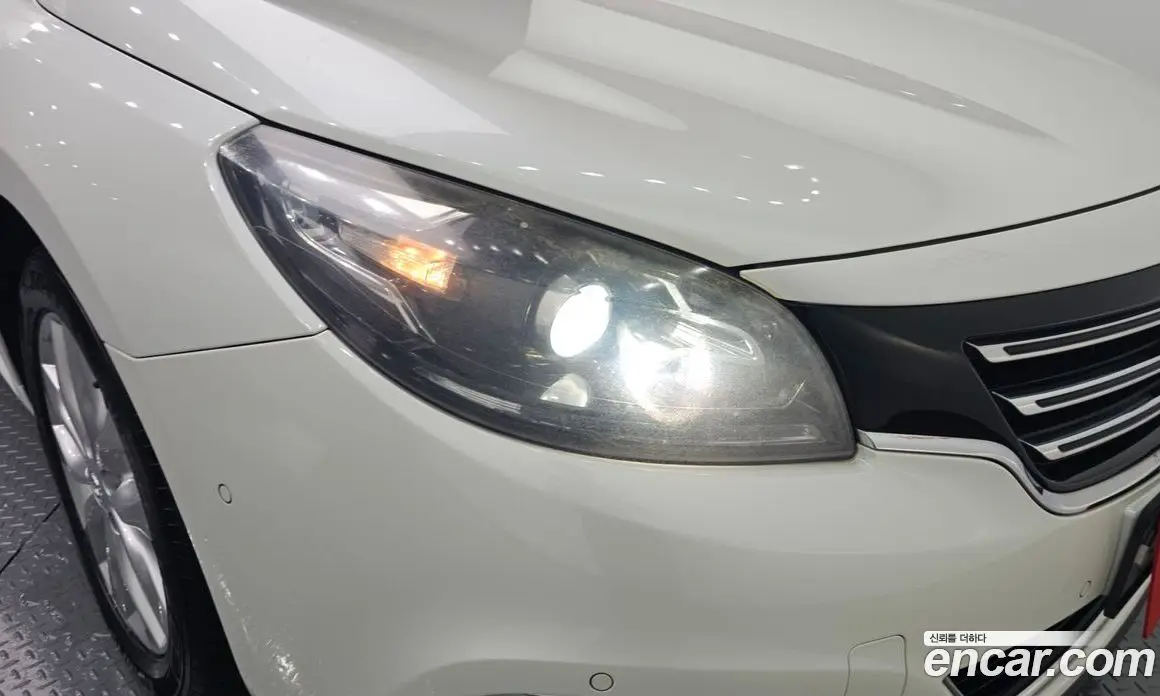Renault (Samsung) SM7 2015 2.0 автомат (гидро), фото 8 Renault (Samsung) SM7 2015 2.0 автомат (гидро), фото 8