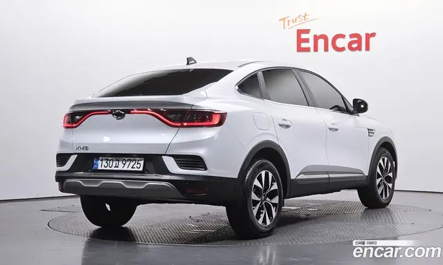 Renault (Samsung) XM3 2022 1.6 автомат (гидро), миниатюра 2
