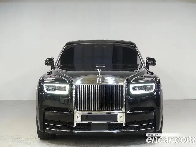 Rolls-Royce Phantom 2020 6.7 автомат (гидро), миниатюра 2 Rolls-Royce Phantom 2020 6.7 автомат (гидро), миниатюра 2