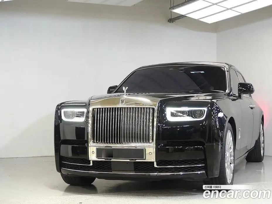 Rolls-Royce Phantom 2020 6.7 автомат (гидро), фото 19 Rolls-Royce Phantom 2020 6.7 автомат (гидро), фото 19