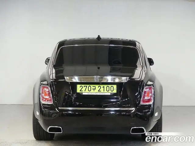 Rolls-Royce Phantom 2020 6.7 автомат (гидро), миниатюра 3 Rolls-Royce Phantom 2020 6.7 автомат (гидро), миниатюра 3
